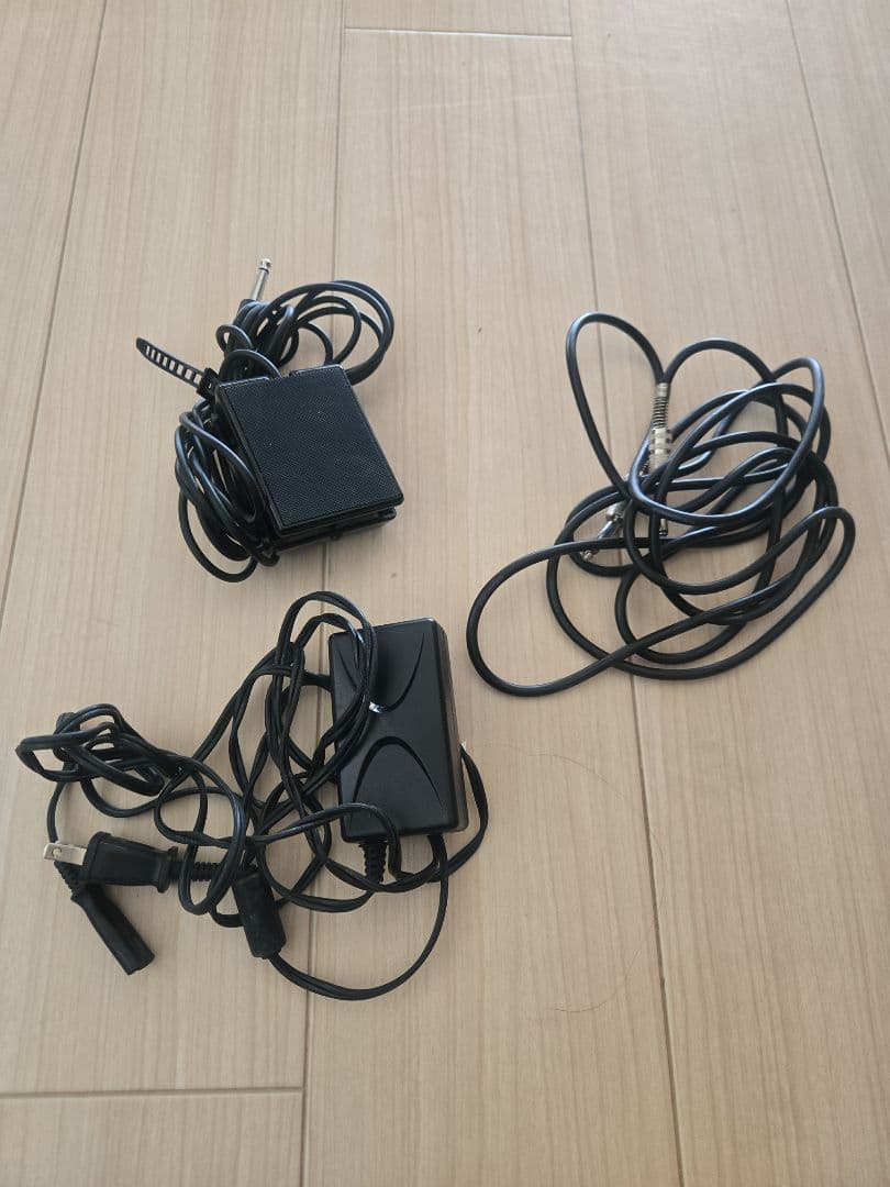 【超美品】Roland ローランド JUNO-Di キーボードホワイト