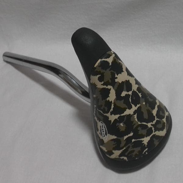 DNAデザートカモ迷彩サドルBMXモトクロスビーチクルーザーファットローライダー