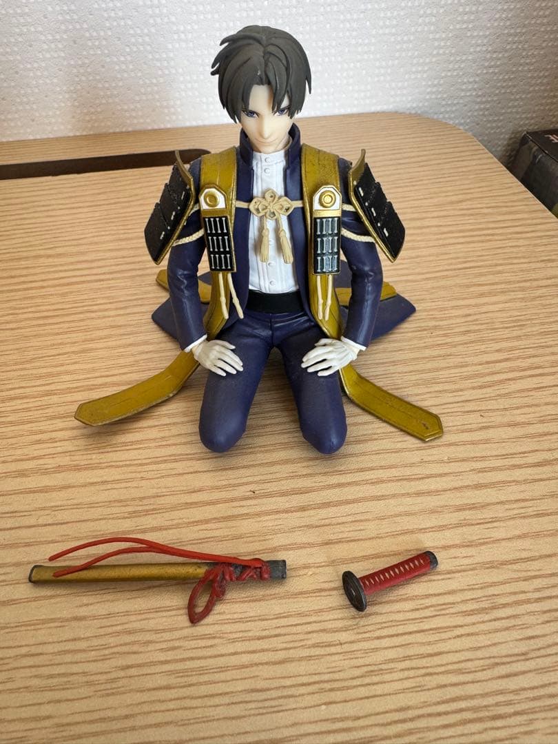 刀剣乱舞　へし切長谷部 1/8スケールフィギュア（ぬーどるストッパーおまけ付き）