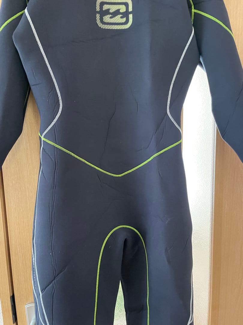 ビラボン 裏起毛ウェットスーツ　ノンジップ
