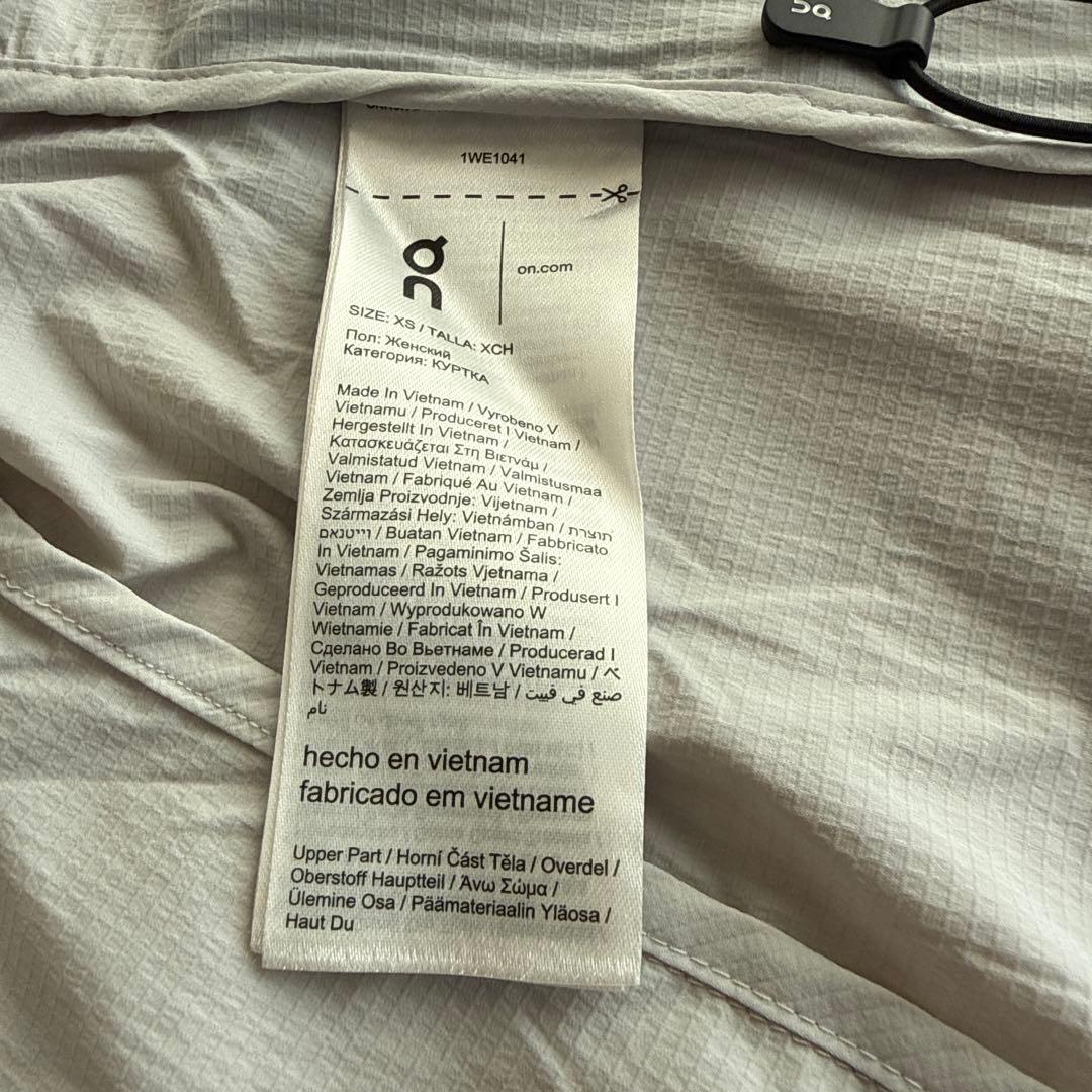 On core jacket XSサイズ