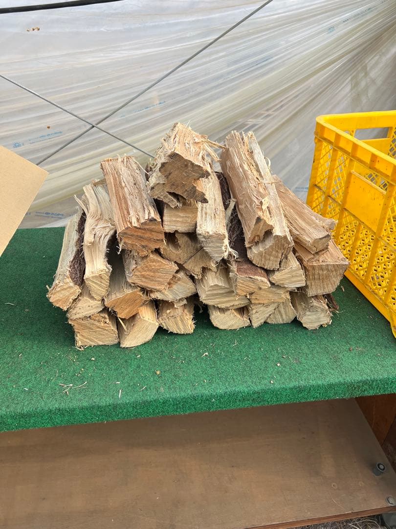 薪　ハウス乾燥