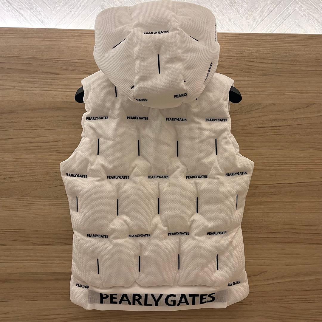 新品★42,900円 パーリーゲイツ ダウンベスト フード付き 白×紺ロゴ 1