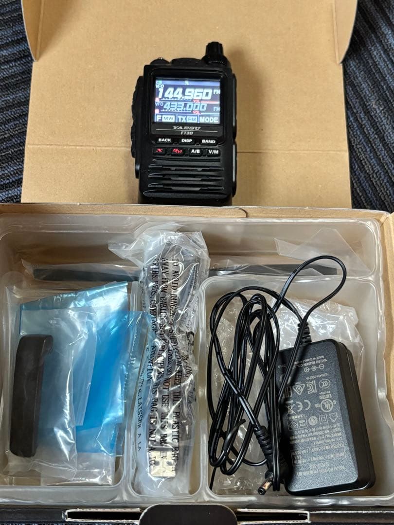 ヤエス　八重洲　FT3D ft3d アマチュア無線　ハンディ　美品　オプション