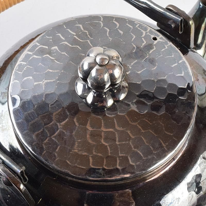 煎茶道具　白銅いぶし銀　槌目　銀瓶　湯沸し　約501g　M　R9483