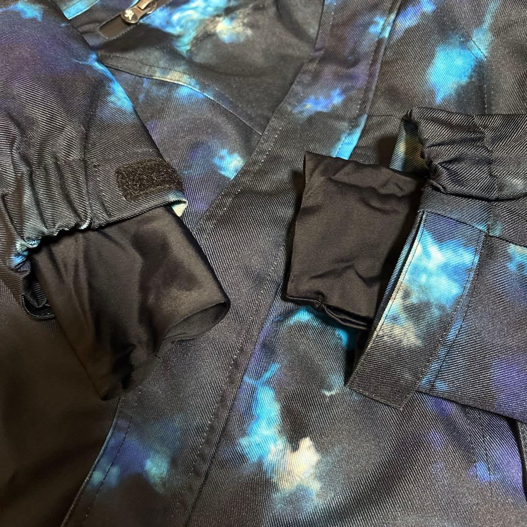 美品　使用回数少なめ　スノボ　ウェア　 XS カモフラ柄　ネイビー