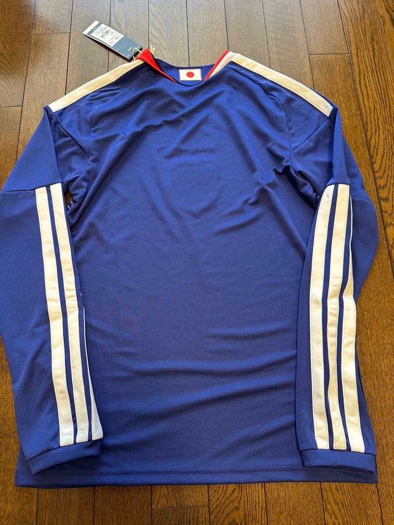 【Colorful】サッカー 日本代表 2026 ホーム　ユニフォーム