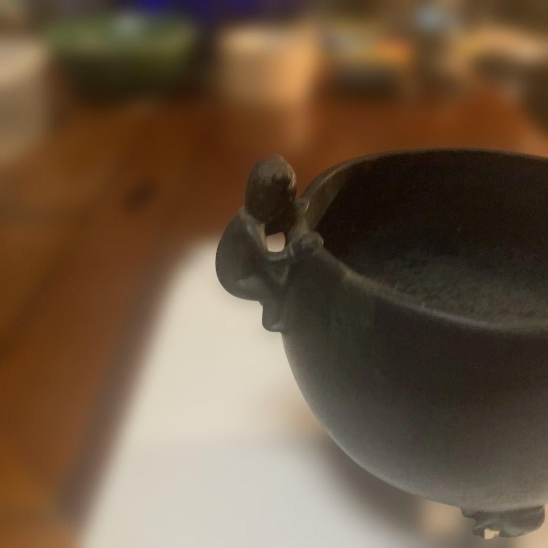 鋳鉄 茶釜 人形の取っ手付き ¥28000