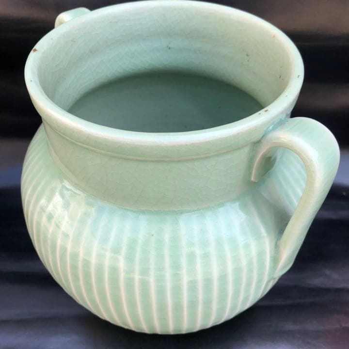 究極の美◼️蔵から超可愛らしい西洋アンティークの水瓶、花瓶が出て来ました、花道具