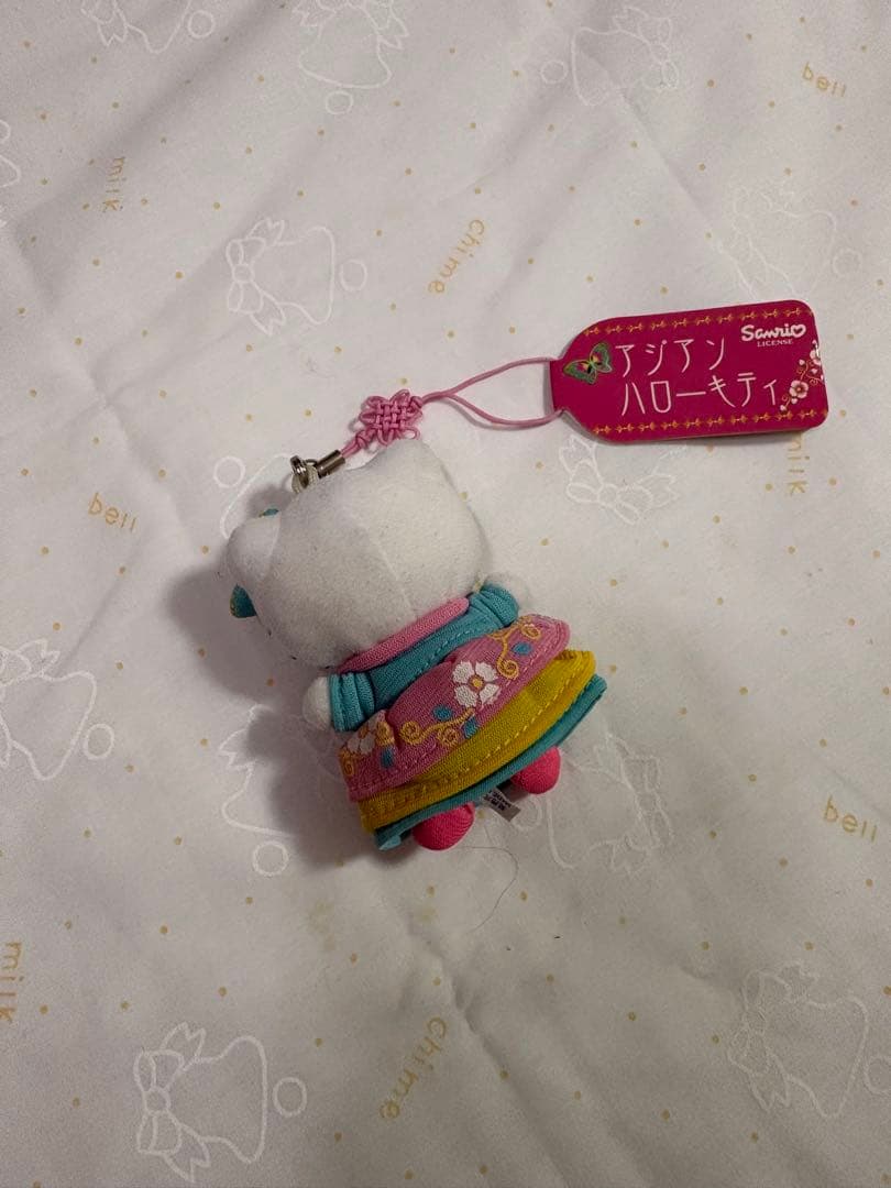 ハローキティ マスコット ぬいぐるみ タグ付き