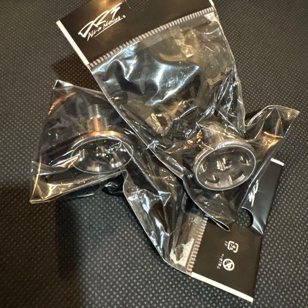 DRT バリアルハンドル　ノブ　ホイールキャップ dish シルバー