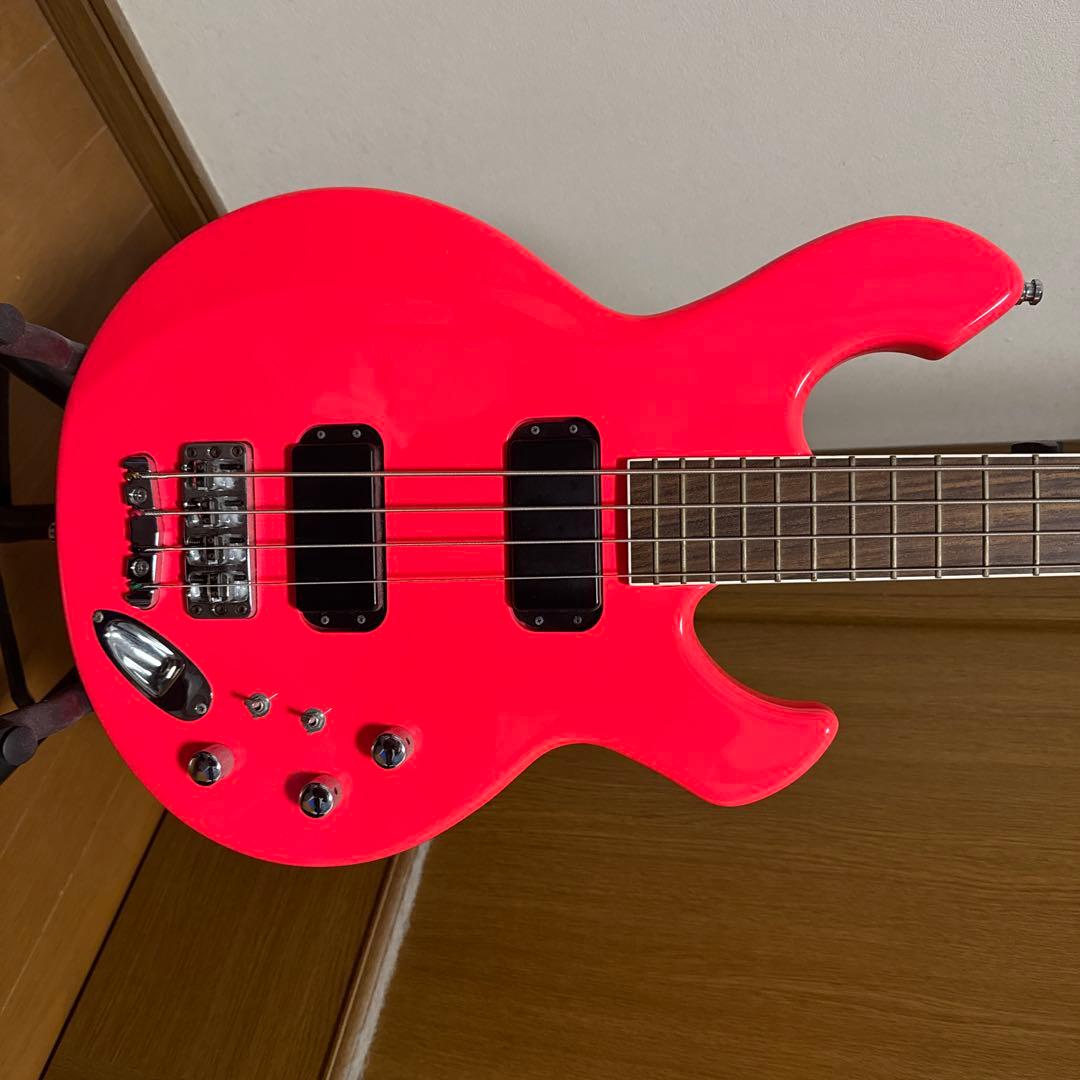 Burny ka-yuモデル　ショッキングピンク