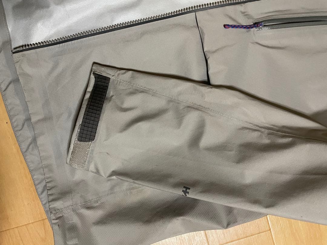 patagonia ミニマリスト・ウェーディング・ジャケット