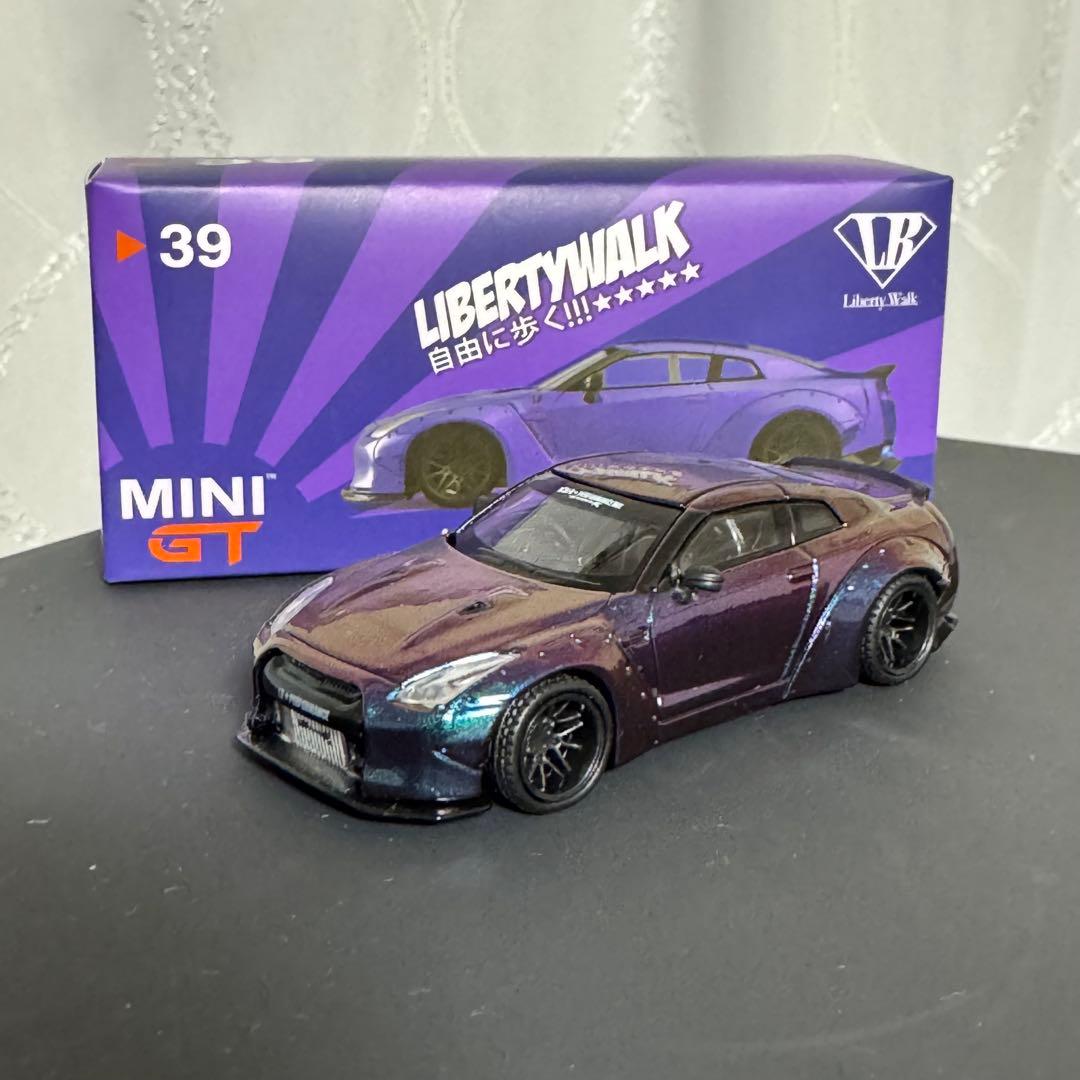 ミニカー MINI GT LB NISSAN GT-R Magic Purple R35