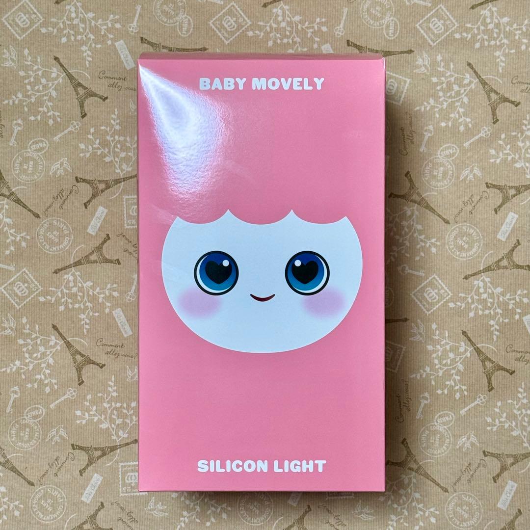 ち*つ様 TWICE モモ モブリー シリコンライト ライト 8th グッズ 日