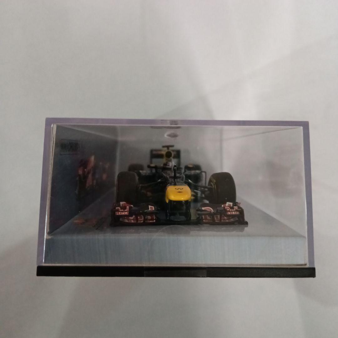 ミニチャンプス　レッドブルRB8 セバスチャン・ベッテル　1/43