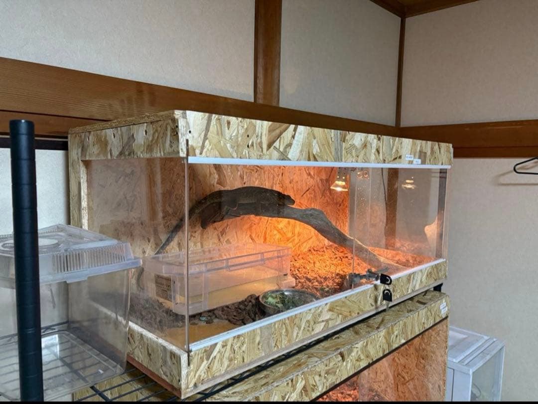 爬虫類ケージ　90x40x40 サイドアクリル　爬虫類　ペット　飼育ケージ