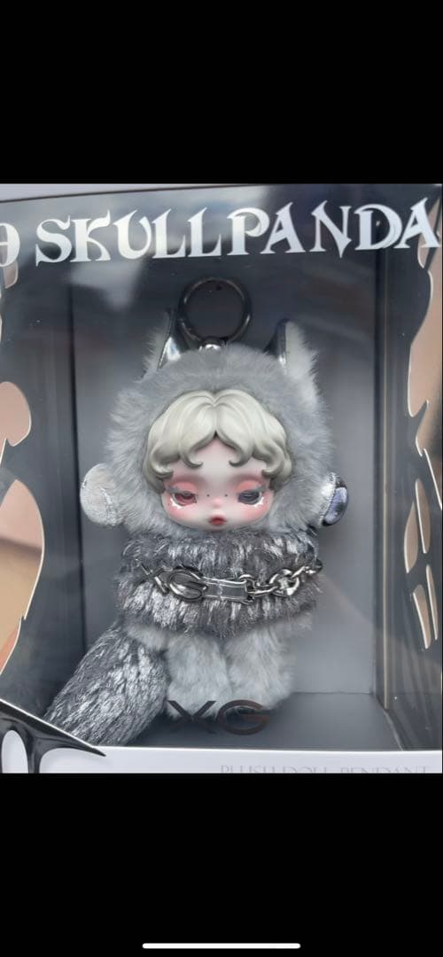 ポップマート スカルパンダ XG ぬいぐるみペンダント（日本限定）