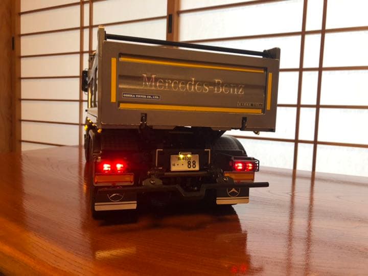 タミヤ 1/14 ベンツ アロクス3348 ダンプトラック