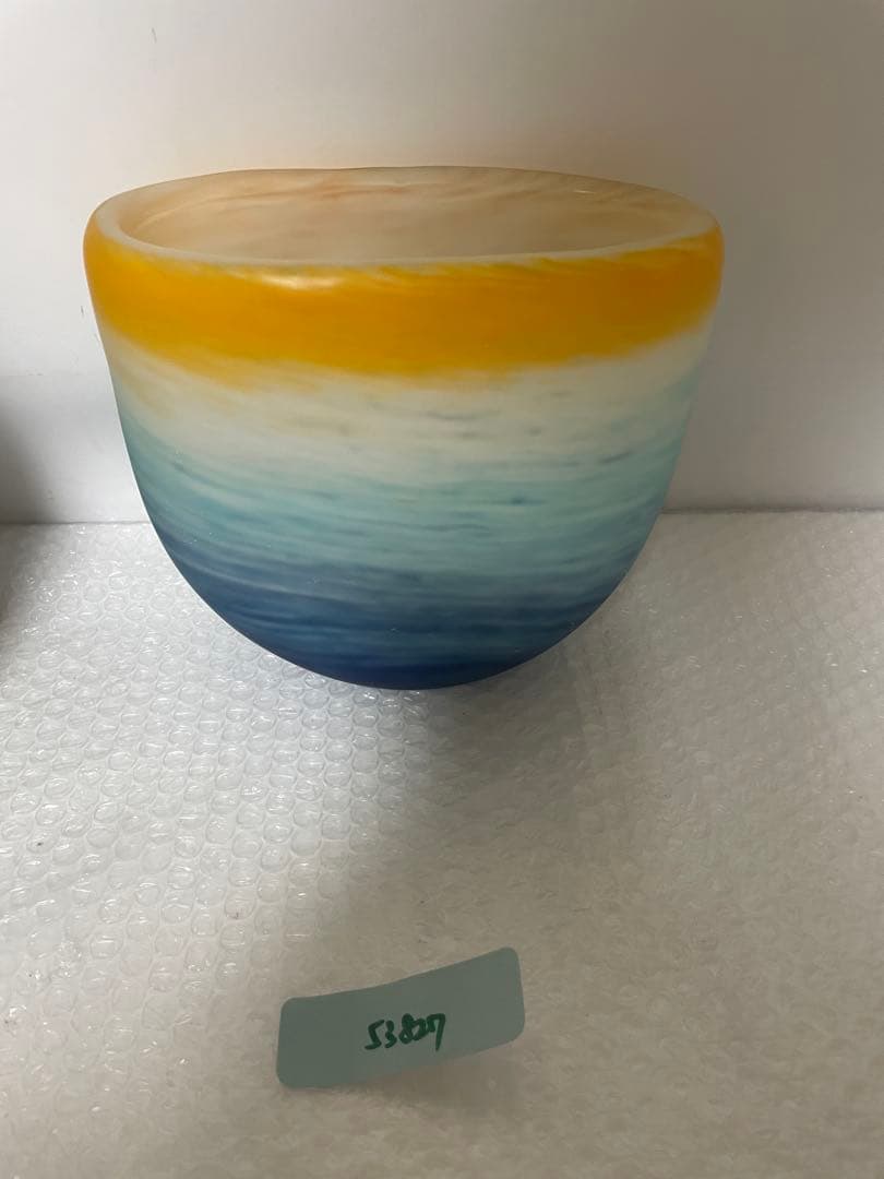 ガラス工芸家　岩田久利作　朝の海　花瓶　花器　箱付