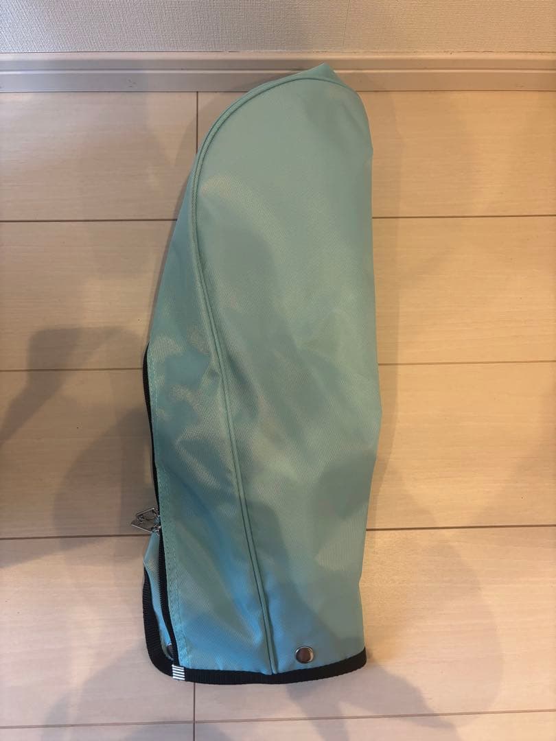 TaylorMade ゴルフバッグ 水色 4分割収納 ゴルフ