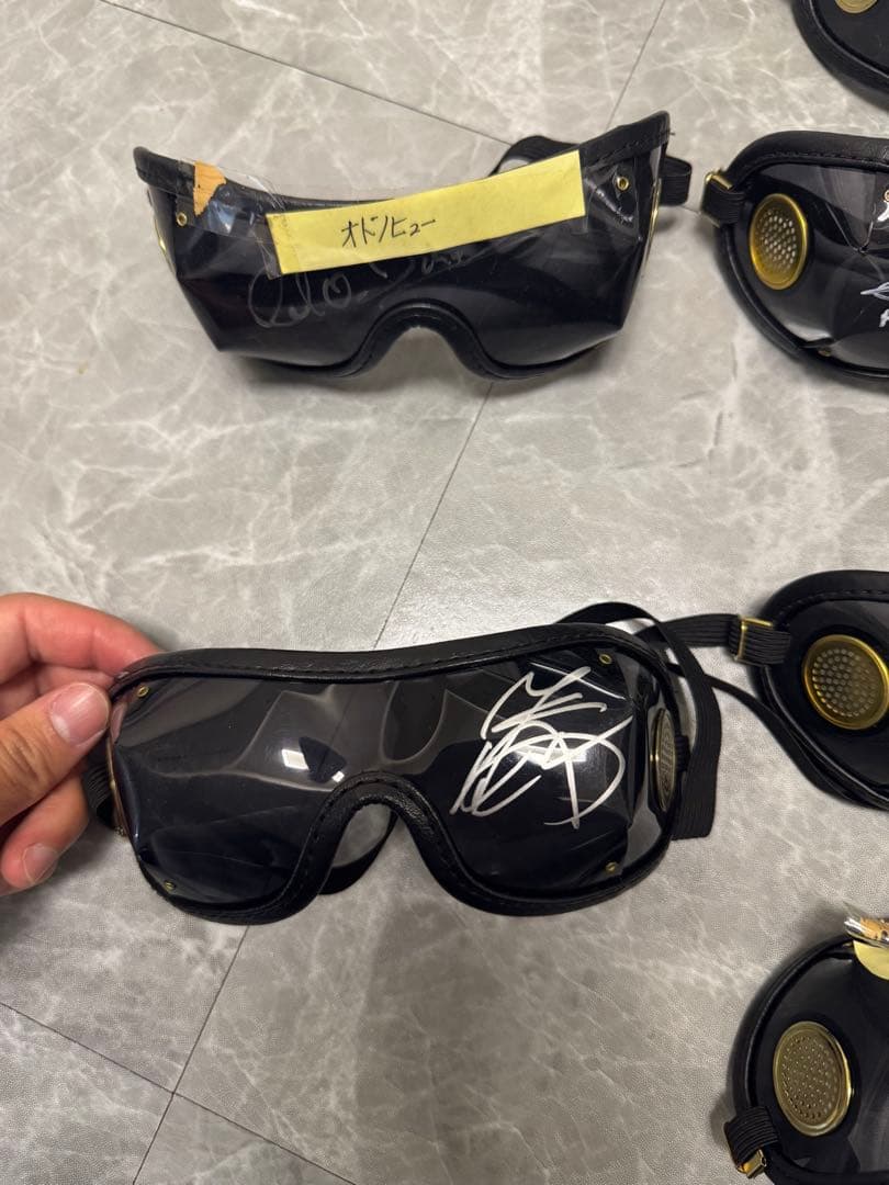 【✴︎激レア】サイン入りゴーグル14個セット　競馬