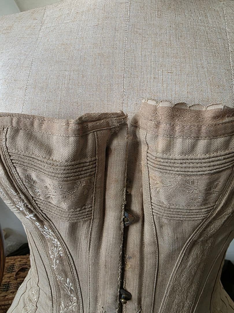 アンティークコルセット