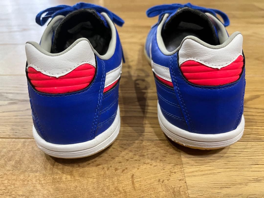 ミズノ　モレリアMizuno MORELIA in ブルー フットサルシューズ