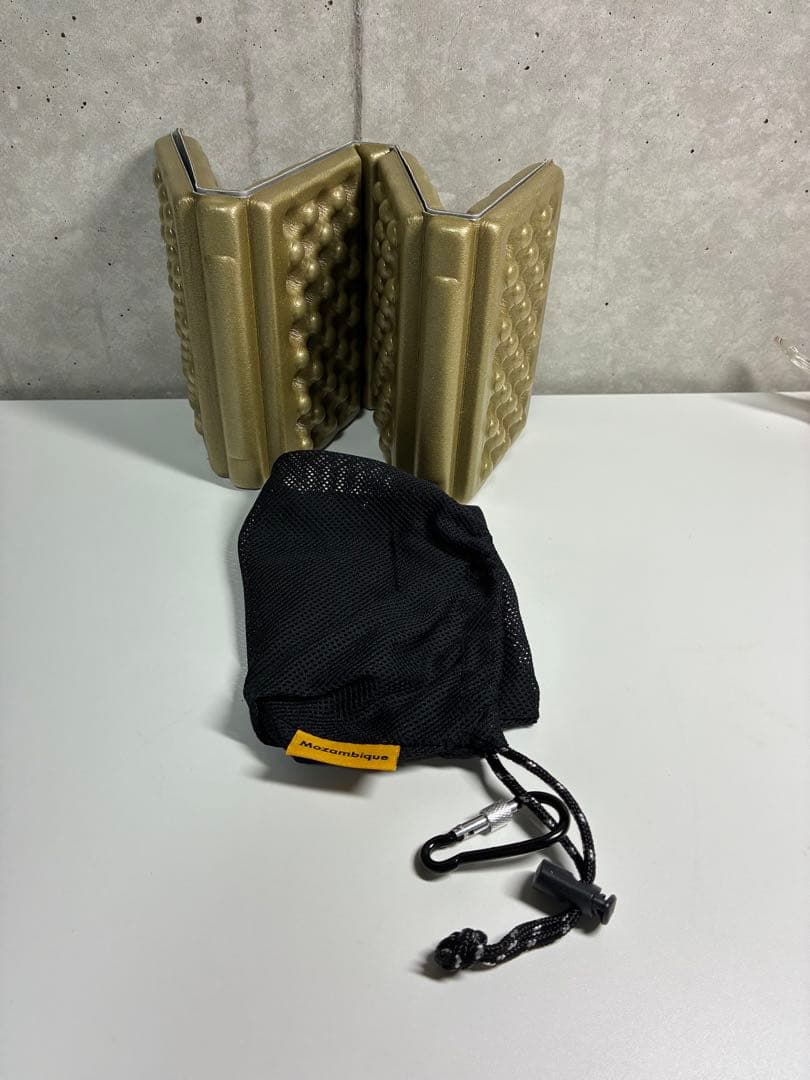 値下げSeychelle 800mlボトル、ライオレンジ缶詰セット、クッション