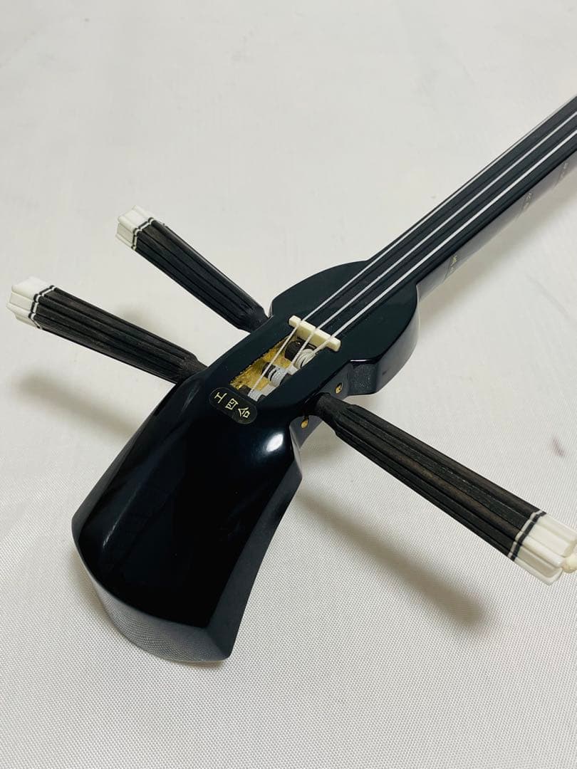 ちゅら咲　三線 本皮 本革 蛇皮 蛇革 琉球 沖縄 楽器　ソフトケース付き