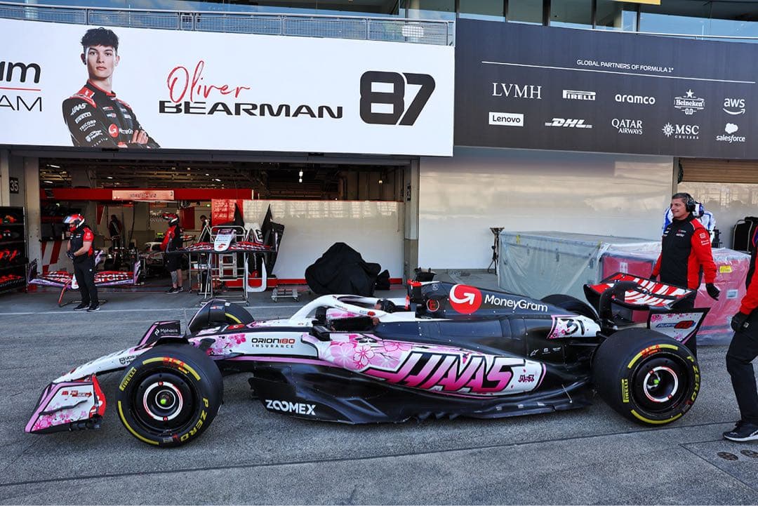 F1 HAAS ハース日本GPカラー1:43 オリバーベアマン