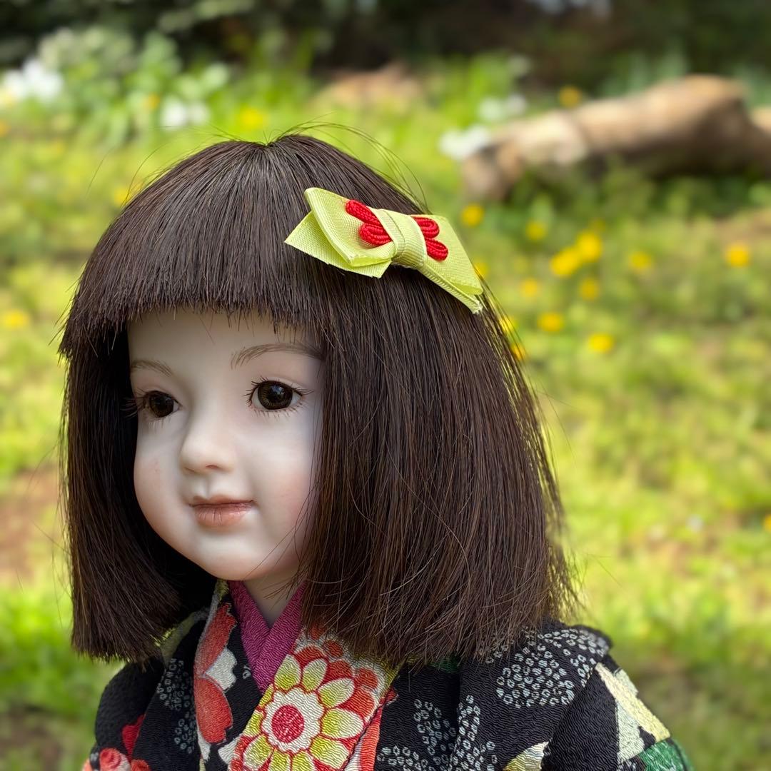 三輪輝子　市松人形