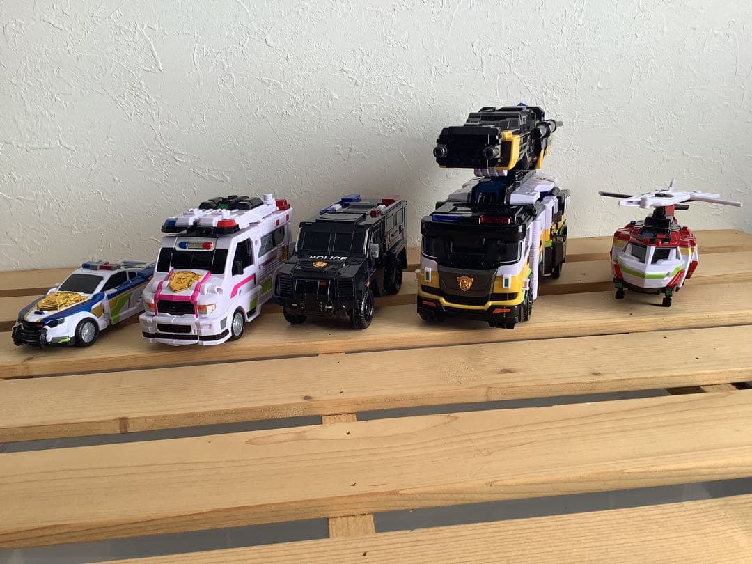 ミニフォース　ジャスティスタイタン　キャプテンコマンドーセット