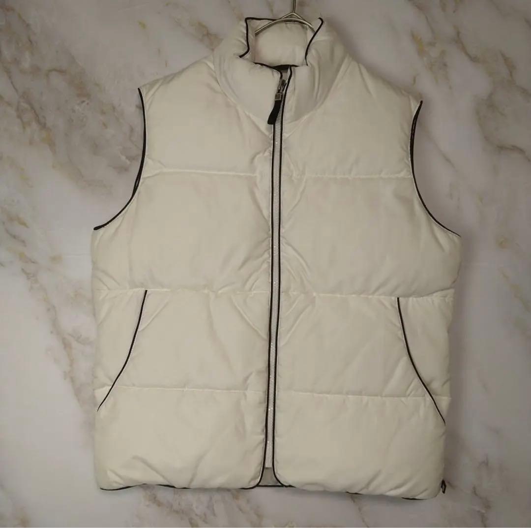 ダウンベスト白