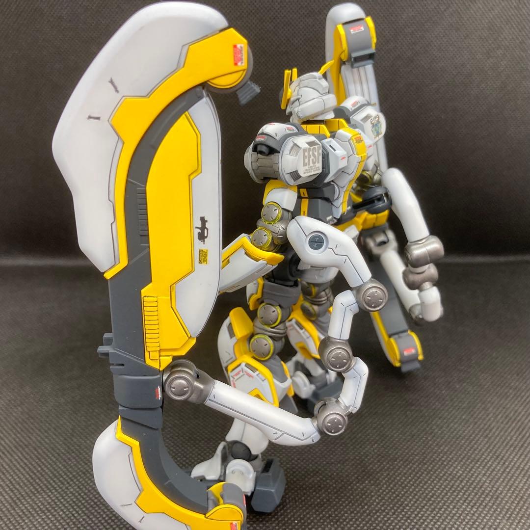 ガンプラHG1/144 アトラスガンダム全塗装完成品