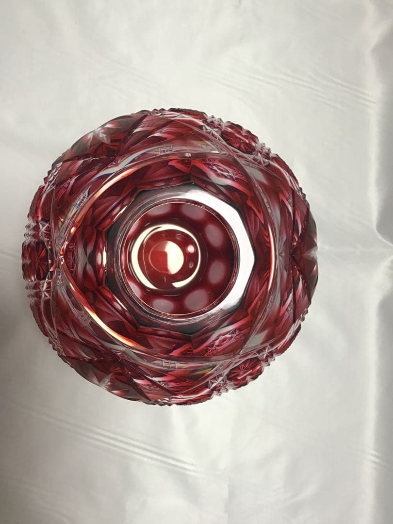 薩摩切子　大型丸花器　銘「晃玉」　薩摩ガラス工芸作　金赤　定価352,000円