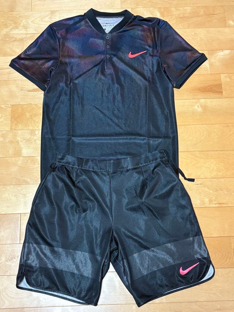 【しま　】ナイキ　テニスウェア　セットアップ