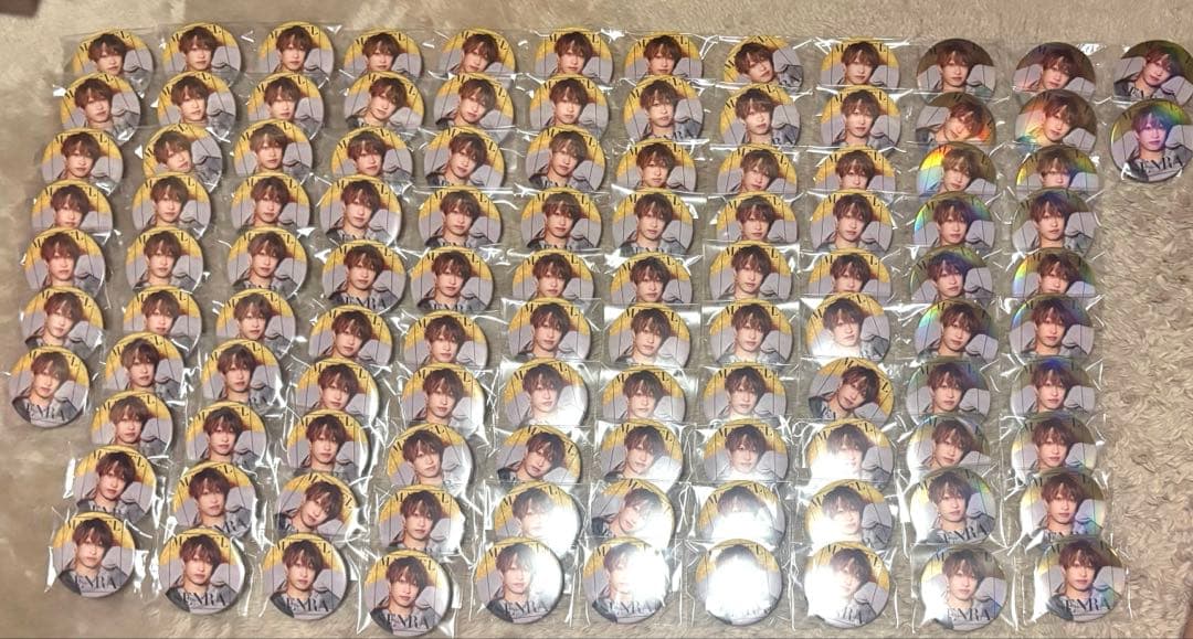 センラ　缶バッジ