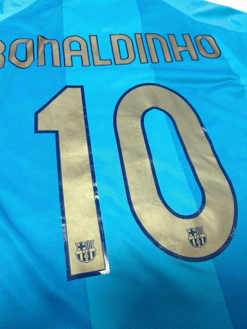 FC Barcelona ロナウジーニョ Ronaldinho ユニフォーム M
