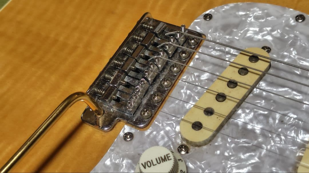 フェルナンデス　LE1-JP ストラトキャスター