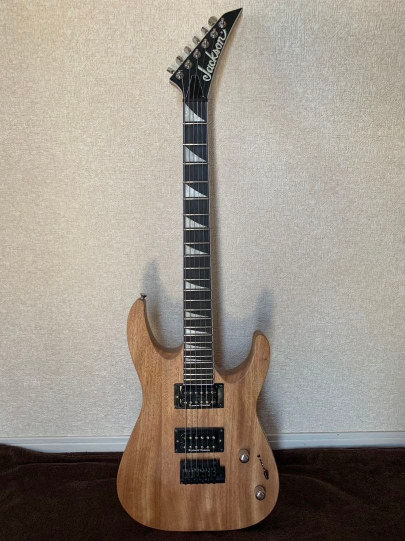 JACKSON JS22 DKA セイモアダンカン搭載