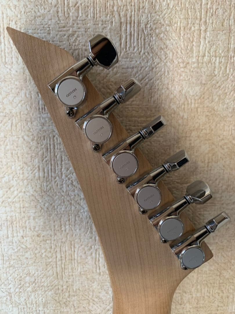 JACKSON JS22 DKA セイモアダンカン搭載