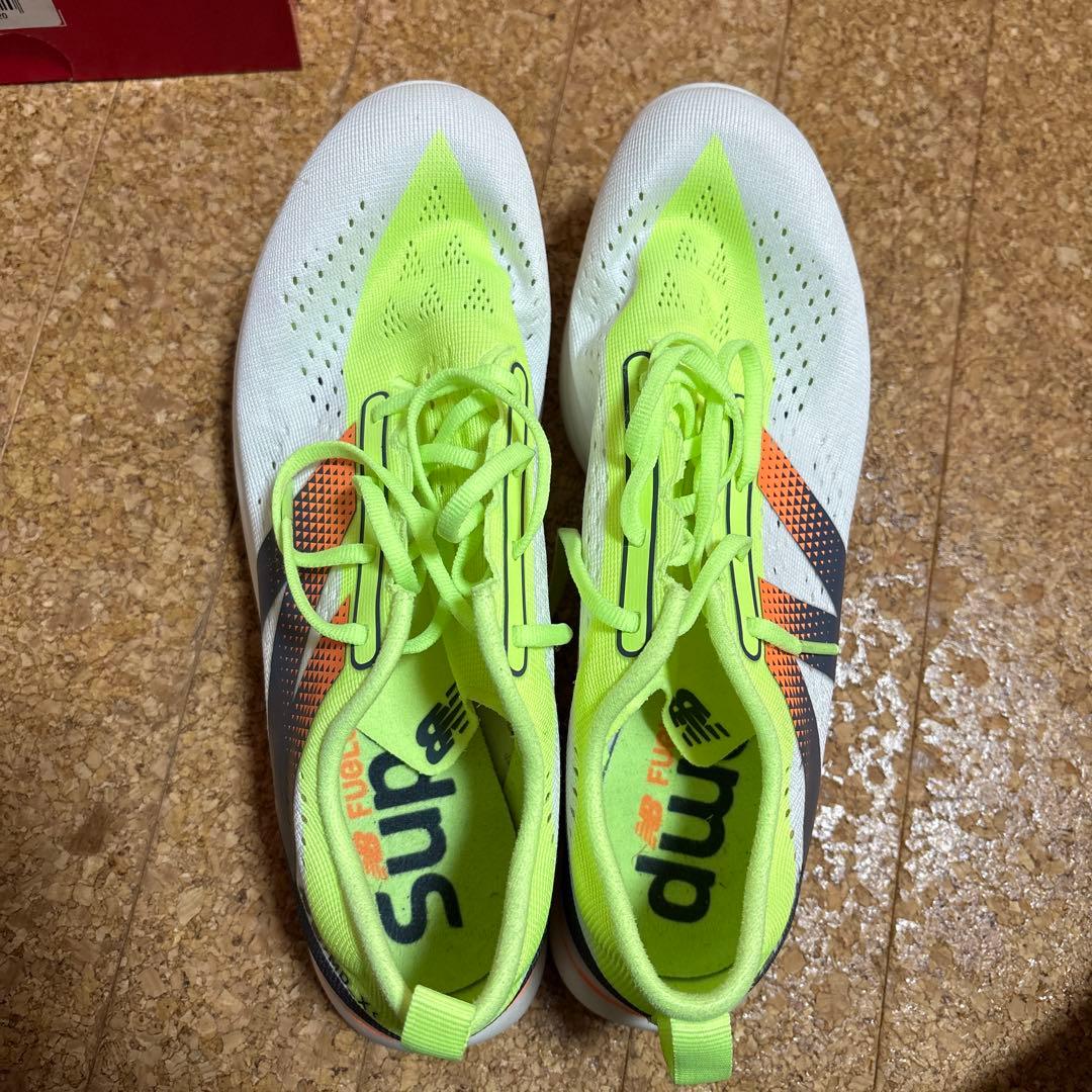 スパイク・シューズ New Balance FuelCell MD-X v3 23.5