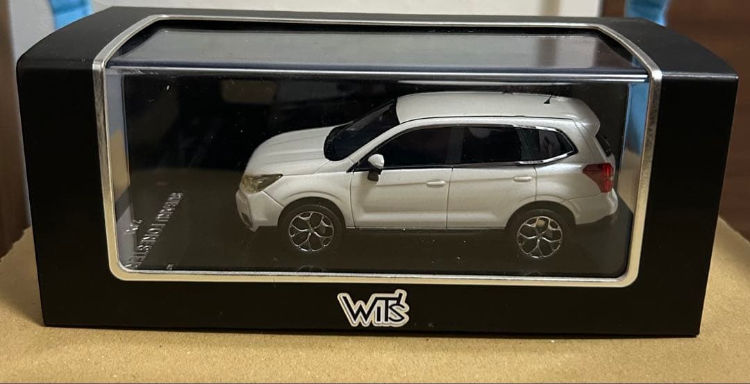 Wits Subaru Forester 2.0XT サテンホワイト