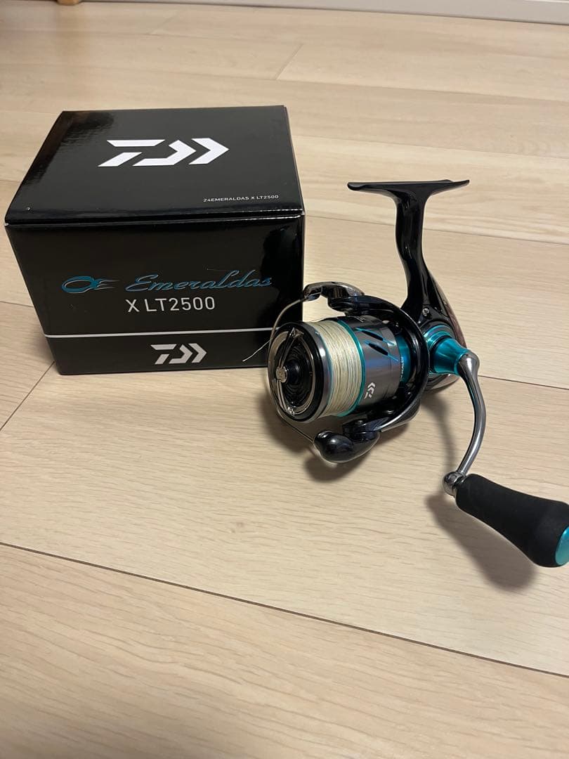エメラルダスX LT2500 スピニングリール