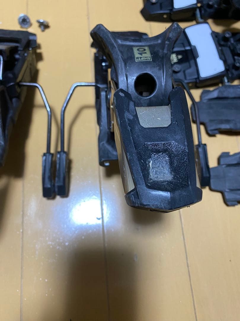 Atomic SHIFT2 MNC 10 ビンディング