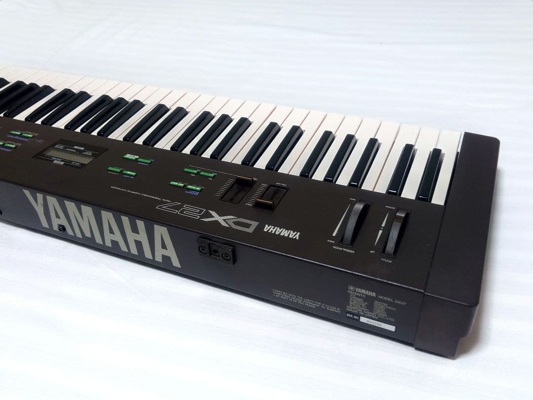 YAMAHA DX27 FM音源 61鍵 ヤマハ シンセ 80年代 出音難あり