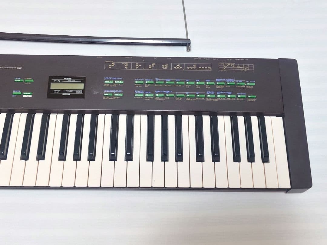 YAMAHA DX27 FM音源 61鍵 ヤマハ シンセ 80年代 出音難あり