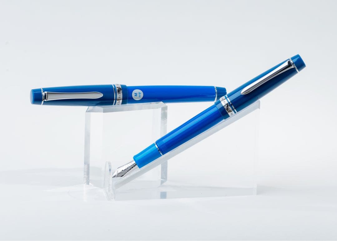 甲玉堂105周年記念万年筆 「藍甲(あいかぶと)」