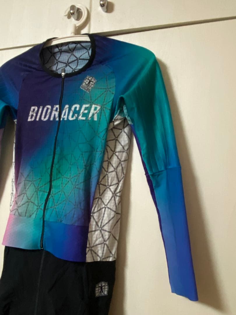 ビオレーサーEPICトーキョーグラフェン長袖エアロスーツ size S